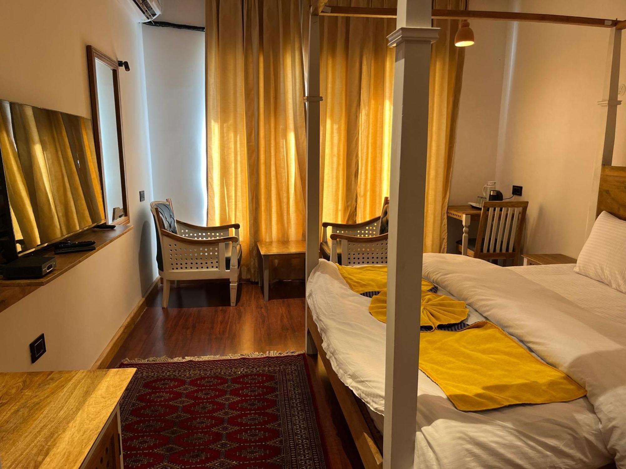 Hotel El Castello Leh Luaran gambar